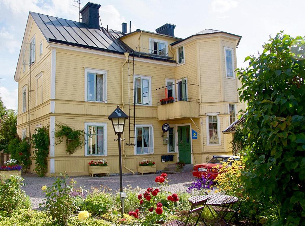 27Ans Nattlogi Bed & Breakfast Vadstena Exterior photo